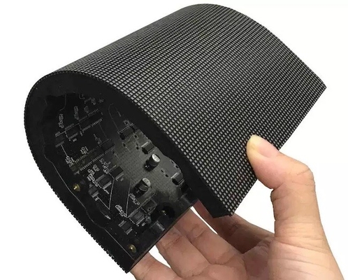 kupować P2.5mm Modularne panele wyświetlacze LED 320x160mm Slim Hanging Curve online manufacture